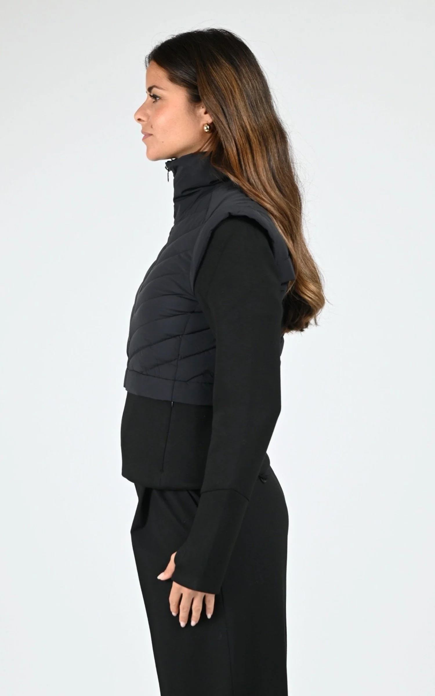 Veste ajustée en duvet noir – Image 3